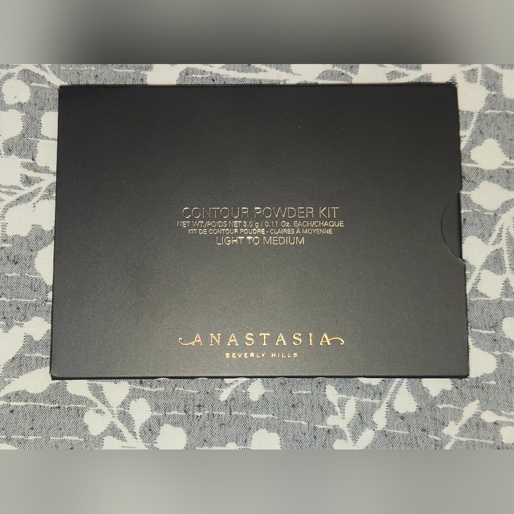 New Im Box Anastasia Beverly Hills Contour Powder Kit Light To Medium